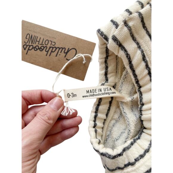 NWT Childhoods Shorties In Natural Stripe Size 0-3m - Picture 3 of 3